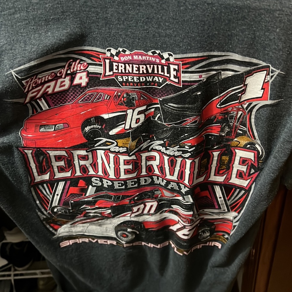 graphic race car tee